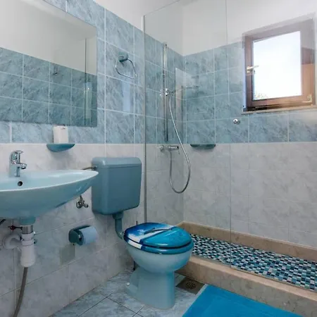 Villa Cerjan - *