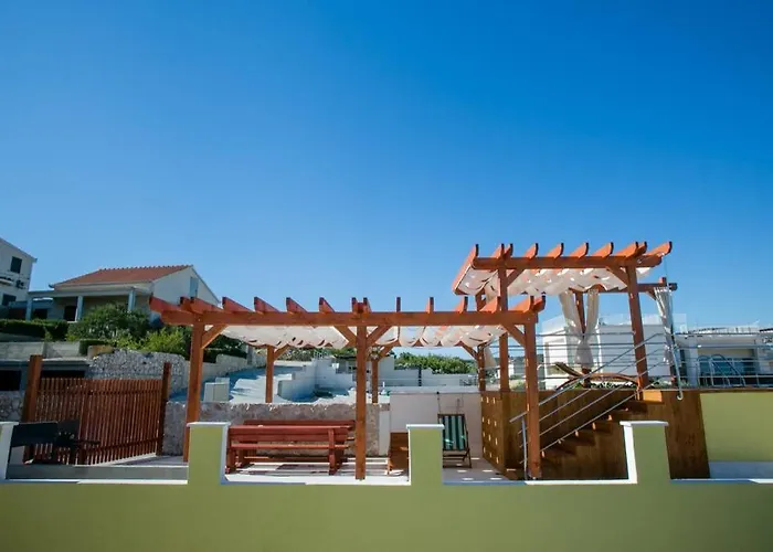 Vila Cerjan -